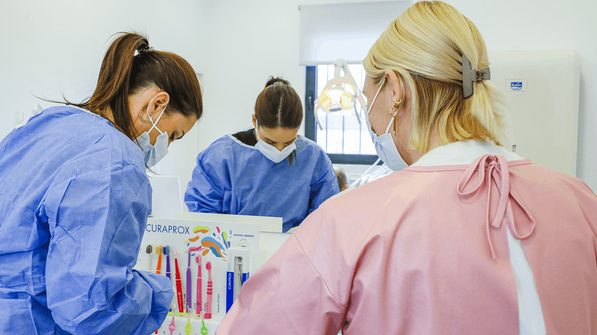 7 sinais de que a sua saúde oral precisa de atenção