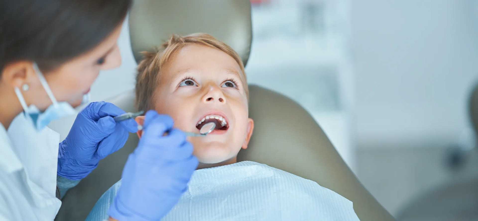 Quando devo levar o meu filho ao dentista?
