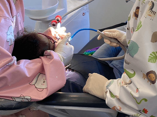 Cáries e restaurações dentárias